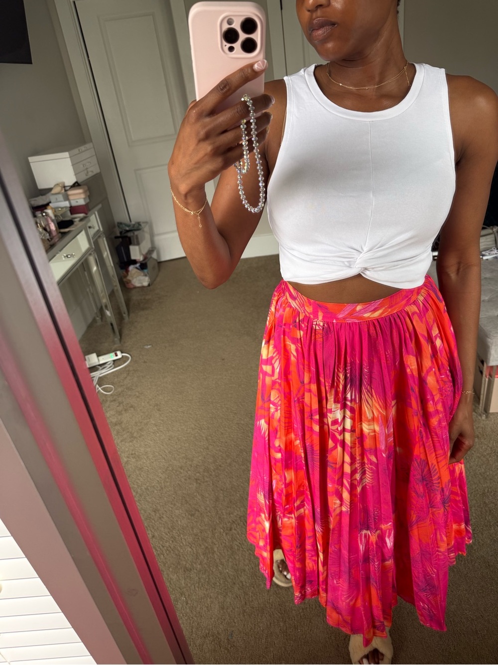 White knot crop top